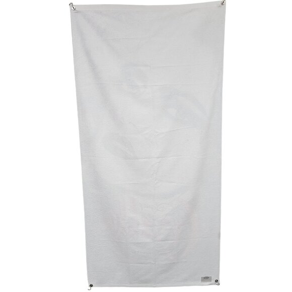 New Disney Cruella Beach Towel from the Movies Release - Picture 2 of 5